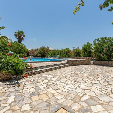 San Antonio Stratos Aparthotel Kamisiana ภายนอก รูปภาพ