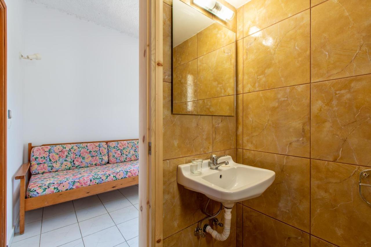 San Antonio Stratos Aparthotel Kamisiana ภายนอก รูปภาพ